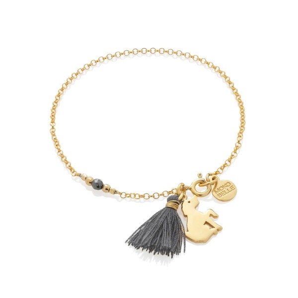 Chain bracelet with a dog pendant and a tassel