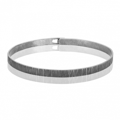 FREE hoop bracelet in oxidised silver